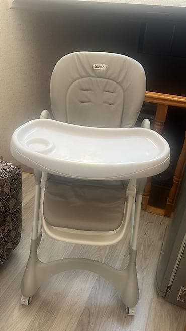 cangaroo alma: Kidilo uşaq yemək stulu. 270 azne alınıb 85 azne satılır - Rəng — 2