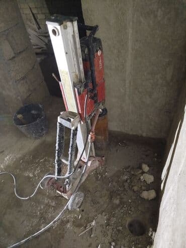 Digər tikinti xidmətləri: #Betonkesme #betondeşmə Beton kubik kərpic - dən kəsim deşim — 30