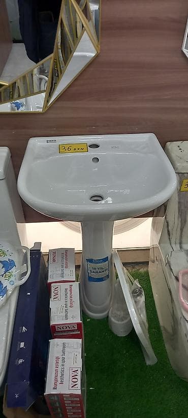 Keramik ayaqüstü əl yuma qabı (lavabo) - Brend: Derya (etiket