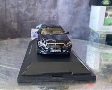 metbex tavan modelleri: Коллекционная модель Mercedes-Benz E-Class Elegance W212 blue — 13