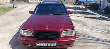 Mercedes-Benz 220: 2.2 l | 1994 il Sedan