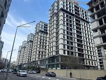 28 may menzil: 3 otaqlı, Yeni tikili, 136 kv. m — 1