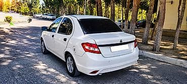 Saipa: Saipa Saina – 4 qapılı şəhər sedanı Xüsusiyyətlər: - Rəng: ağ - — 3
