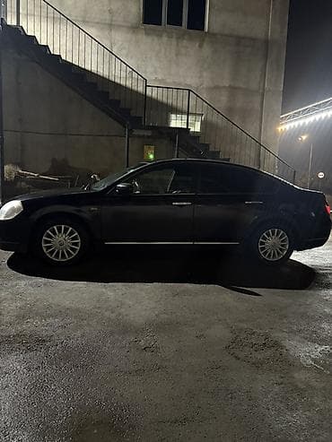 uzun guzgu: Nissan Teana: 2.3 l | 2003 il Sedan — 4