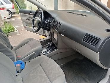 Nəqliyyat: Volkswagen Bora: 1.6 l | 1999 il Sedan — 7
