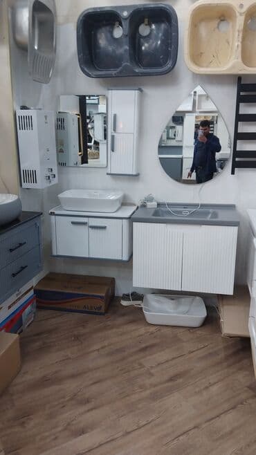 Mətbəx kranları: Üstü açıq kabina, Künc üçün lalafo.az -da — 6 Mətbəx kranları: Üstü açıq kabina, Künc üçün — 6