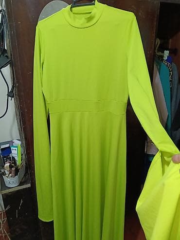 yay donu: Parlaq neon-sarı rəngdə uzun don - Model: A-kəsimli, tam ətəkli — 7