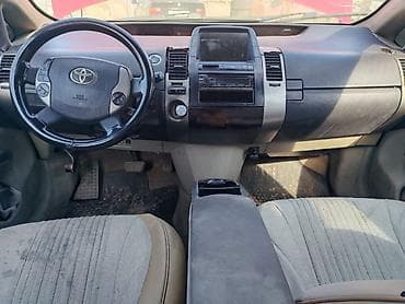 kia rio spoyler: Toyota Prius salon və interyer paketi - Model: Toyota Prius (2-ci — 1