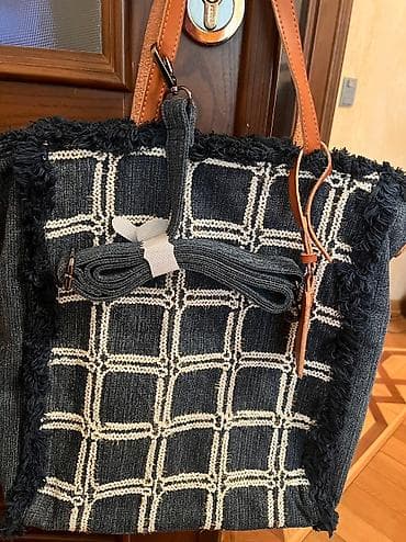 Yenidir.60 azn alınıb.Yay,yaz cantasıdır.25azn satılır. Barter yoxdu