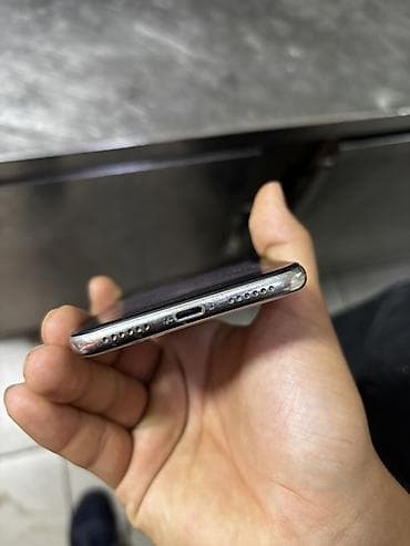IPhone X, Gümüşü, Face ID — 2