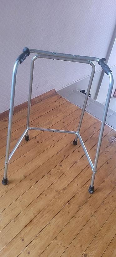 Tibbi maskalar: Piyada çərçivəsi (walker) - Material: yüngül, möhkəm metal karkas - 4 — 2
