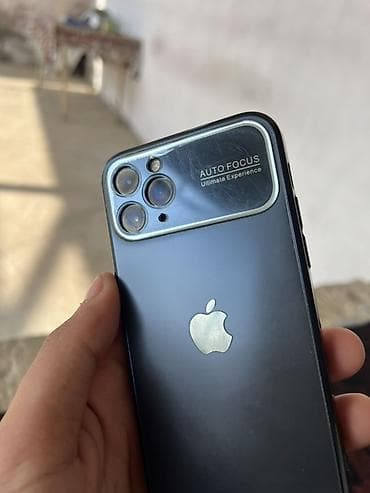 stalak za laptop: IPhone 11 Pro, 64 GB, Matte Midnight Green, Face ID — 5