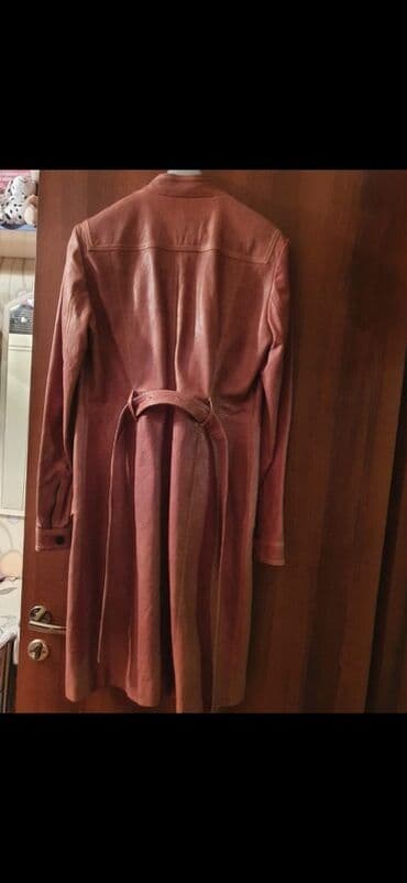 qadınlar üçün təbii dublyonkalar: Palto, Burberry, M, L — 3