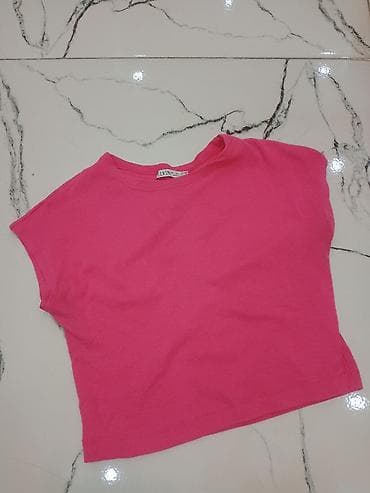 Brend: DİLVİN Model: Qısa kəsimli t-shirt (crop) Rəng: Parlaq çəhrayı