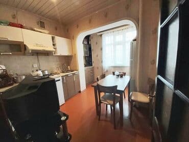 8 mkr: Bakı, 3 otaqlı, Köhnə tikili, 80 kv. m — 5