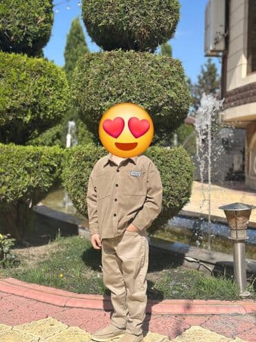 реглан детские вещи: Uşaq geyim dəsti – bej rəngdə. Dest geyim 1 defe geyinilib.5-6 yaş - — 1