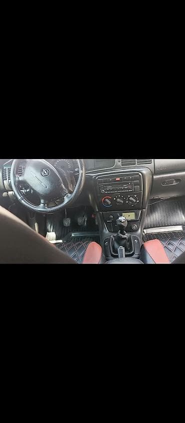 запчасти opel vectra b: Opel Vectra: 1.6 л | Универсал — 5