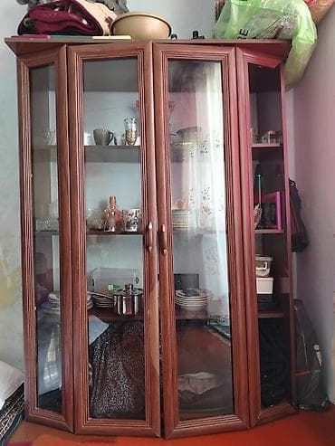 Дом и сад: Iki problemi var servant arxasinda dik yoxdu birde şkafın qapağı yaxşı — 3