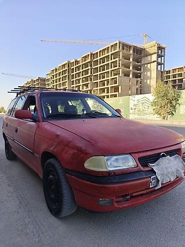 Opel Astra: 1.6 l | 1996 il 271000 km Universal — 9
