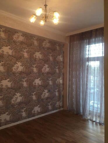 evler yasamal: Yasamal rayonu İnşaatçılar metrosunun yaxınlığında, yaşayış sahəsi 60 — 5