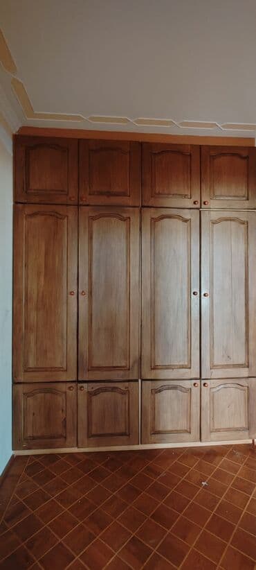 qapı qlazoku: İşlənmiş, Açılan, 6 qapı Düz dolab, Qarderob, paltar dolabı — 1