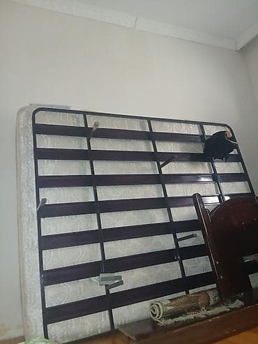 Salam 2 neferlik çarpayı satılır heç bir prablemi yoxdur matrasıda var — 4