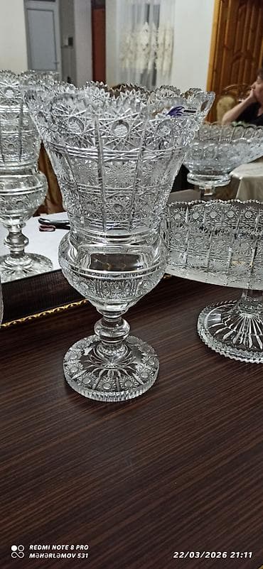 parnik satilir: Xrustal dəst gülqabı aleşindi 250 manat meyvə qabları 30 sm — 3