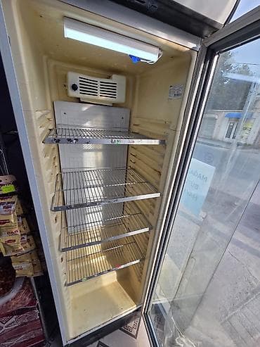 Ticarət printerləri və skanerləri: Uğur markalı vitrin tipli soyuducu - Şüşə qapılı, tək bölməli vitrin — 2