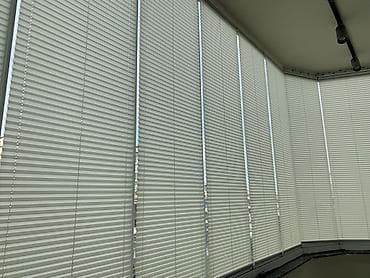 Fiqurlar: Sizə hər kəsin zövqünü oxşayan jaluz pərdələr münasib qiymətə təklif — 9