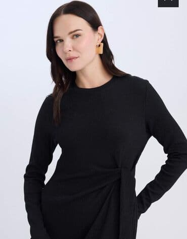 4xl nece razmerdi: Yenidir.
razmer XL — 2