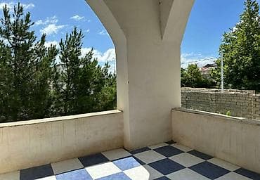 ev: Merdekanda denize 5 dk mesafede yol qiraginda,golden beach,nelbeki — 5
