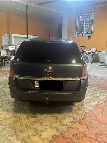 audi a6 2000: Opel Astra: 1.3 l | 2006 il 283000 km Universal — 2