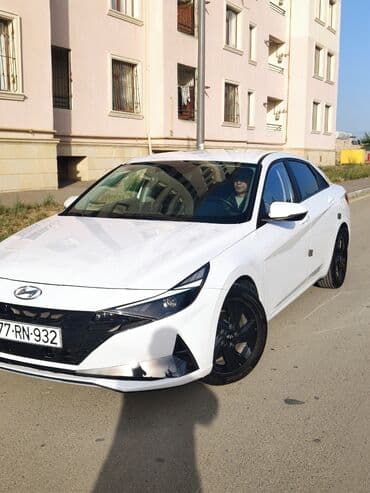 maşın cip: Hyundai Elantra: 1.6 l | 2021 il Sedan — 10