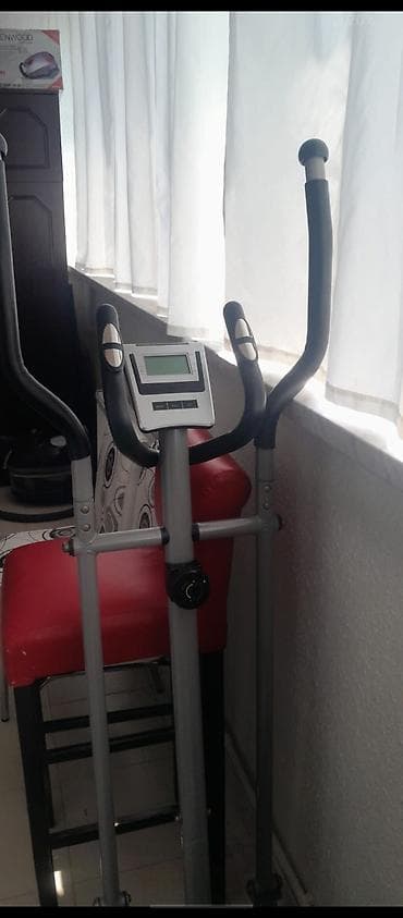 velo maska: Elliptik velosiped/trenajor - 2-si 1-də dizayn: elliptik pedallar və — 3