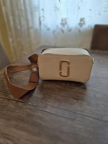 Marc Jacobs Snapshot tərzində çiyin çantası - Rəng: krem/bej korpus