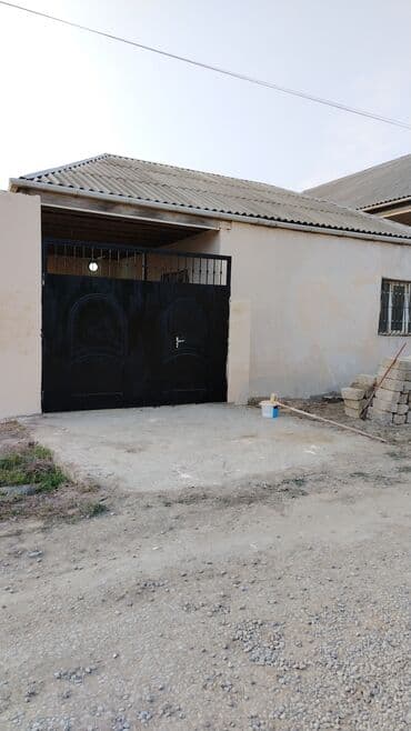 3 otaqlı, 110 kv. m, Təmirsiz