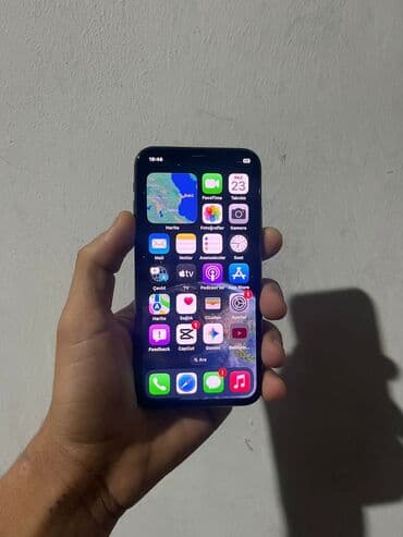 iphon 17: IPhone 11, 64 GB, Qara, Face ID — 1