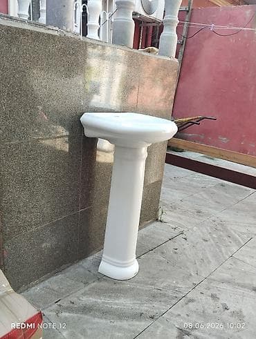 divar boyalari kataloqu: Piyedestallı seramik lavabo - Klassik dizaynlı, ağ rəngli birgə — 3
