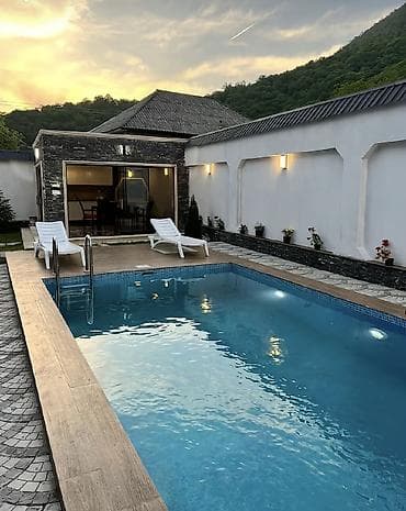 110 kv. m, 4 otaqlı, Hovuzlu — 2