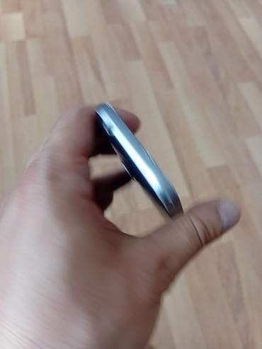 philips xenium 9@9s: Samsung 16 GB, rəng - Qara, İki sim kartlı — 7