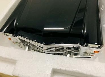 İncəsənət və kolleksiyalar: Kolleksiya üçün orijinal avtomobil modeli GAZ13 Chaika.1959.M1:18 - — 10