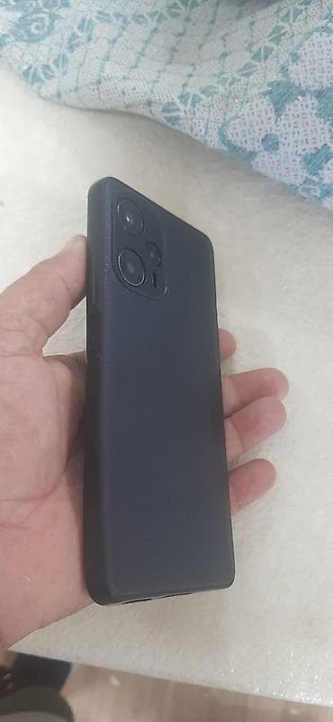 iphone xr 2: Poco rəng - Qara — 2
