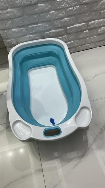 Qatlana bilən uşaq vannası - Rəng: ağ–mavi - Material: bərk plastik + — 3