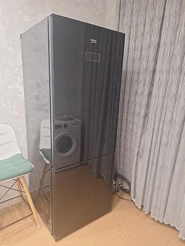 samovar satilir: İşlənmiş 2 qapılı Beko Soyuducu Satılır, rəng - Qara — 1