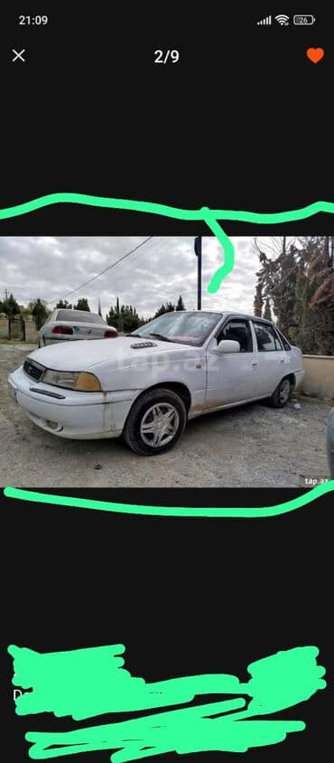 kvadrasikl satisi: Ağ rəngli sedan avtomobil Xüsusiyyətlər: - Kuzov: 4 qapılı sedan, ağ — 6