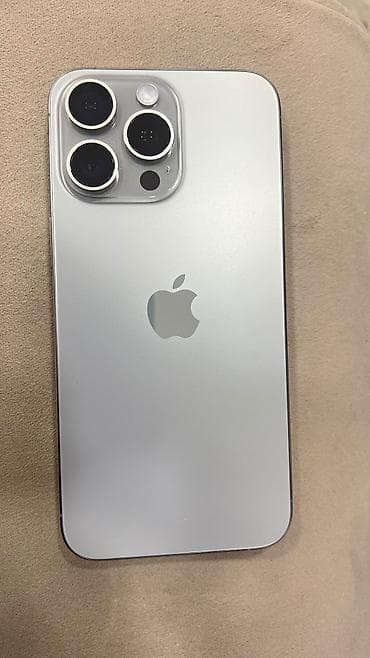 IPhone 15 Pro Max, Gümüşü, Face ID — 1
