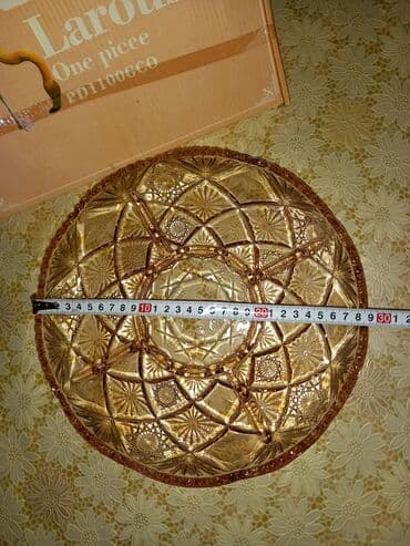 bezekli yumurta sekilleri: 1) Çərəz qabı. Çəhrayı rəng qabın dizaynına xüsusi və qeyri-adi — 8