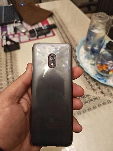 qapaqlı telefonlar: QİN F 22 PRO düyməli həm də sensor android telefon 6 ram 64 yaddaş — 2