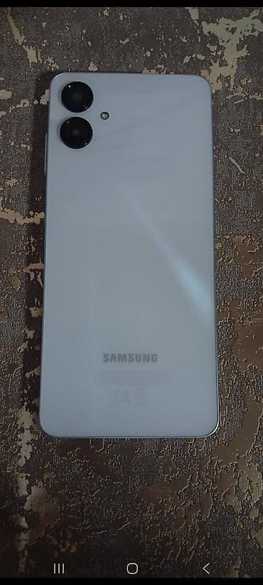 galaxy a06: Samsung Galaxy A06, 128 GB, rəng - Ağ, Barmaq izi — 3