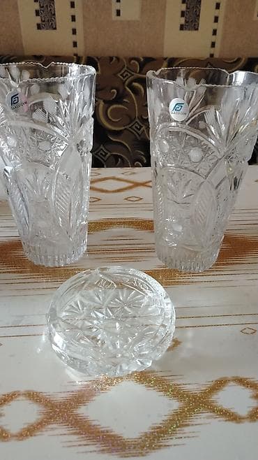içki: Klassik kəsimli şüşə (kristal üslubunda) dəst Tərkib: - Qrafin – — 1